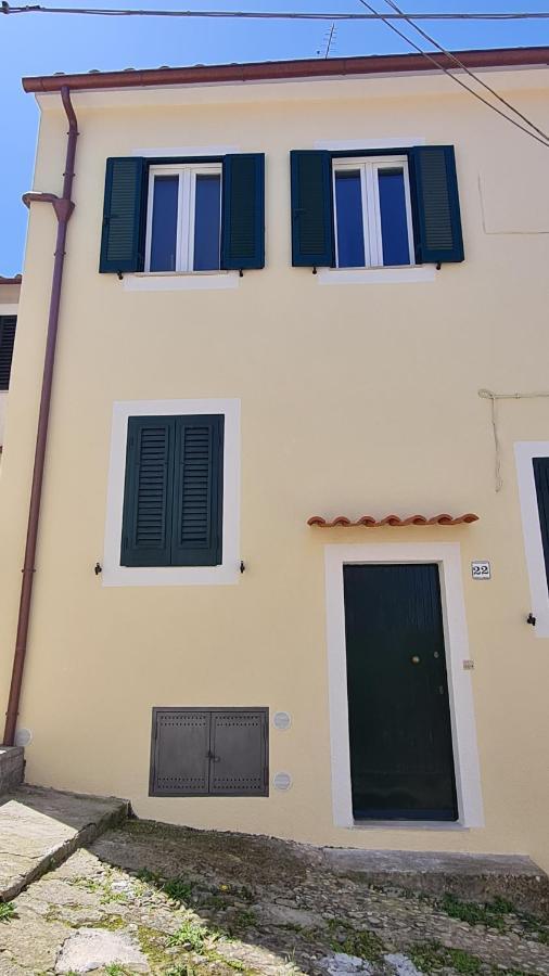 La Casa Di Delia Apartment Marciana Marina  Exterior foto